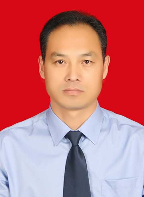 1481592352122640.jpg 党委书记田小彪..jpg