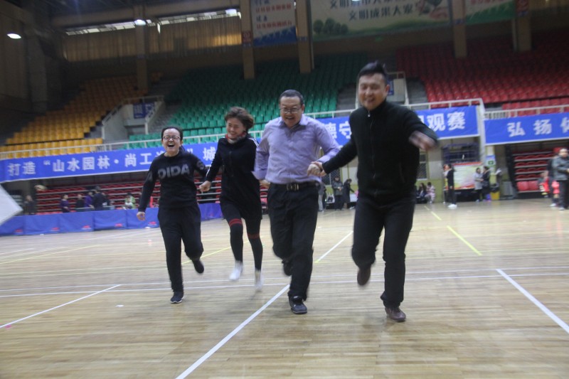 1518512562131393.jpg pic007.jpg